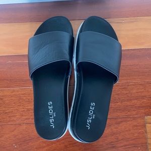 J/Slides - Bibi size 10M Black Leather